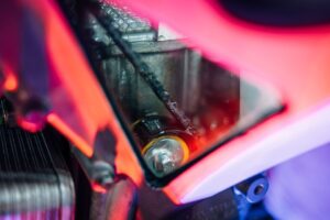 Alyva sutepa ne tik keptuvę. Automobilio tepimo sistema.