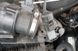 Volkswagen T6: netolygus veikimas tuščiosios eigos metu. Problemos sprendimas.