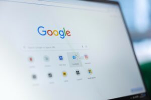 Interneto atsiliepimai apie autoservisus. Ar kiekybė svarbesnė už kokybę?