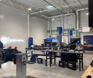 ZF Aftermarket atidaro naują mokymo centrą. Mokymai apims ir ADAS sistemas